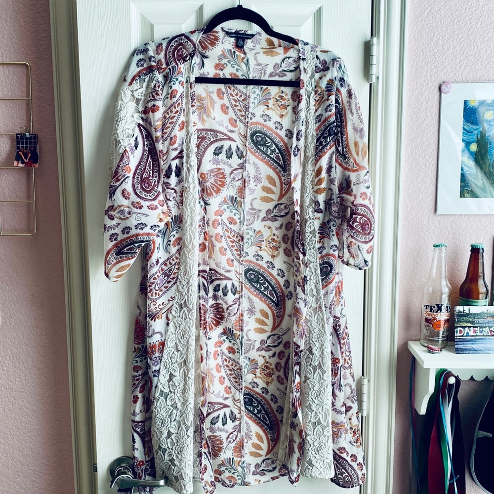 American Eagle kimono
